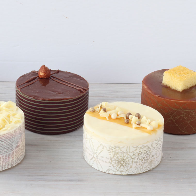 Cakes wrapped with flexible paper